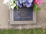 image of grave number 646727